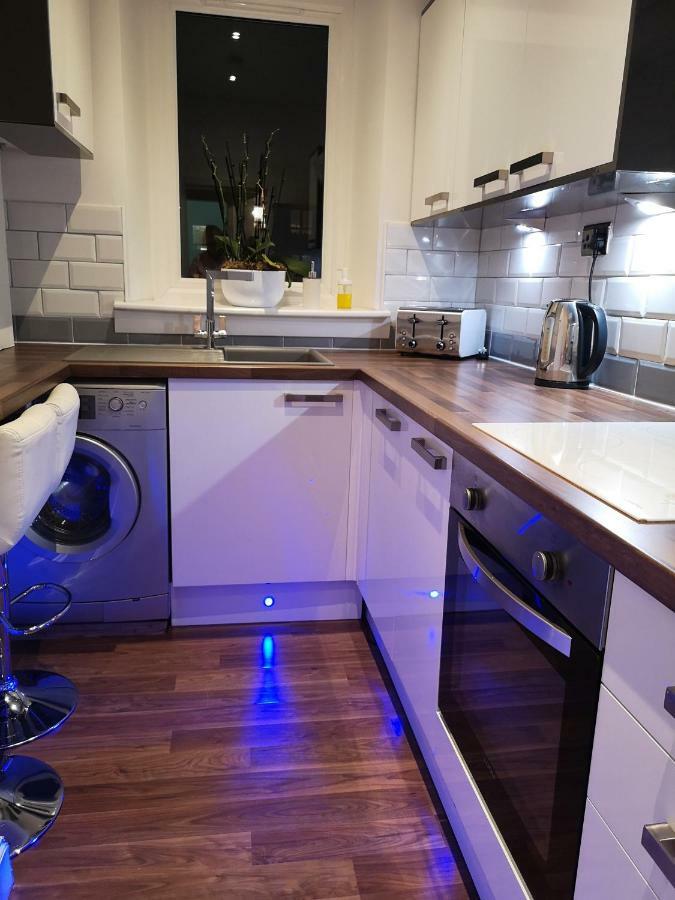 Sleep Well Apartment Glasgow Bagian luar foto